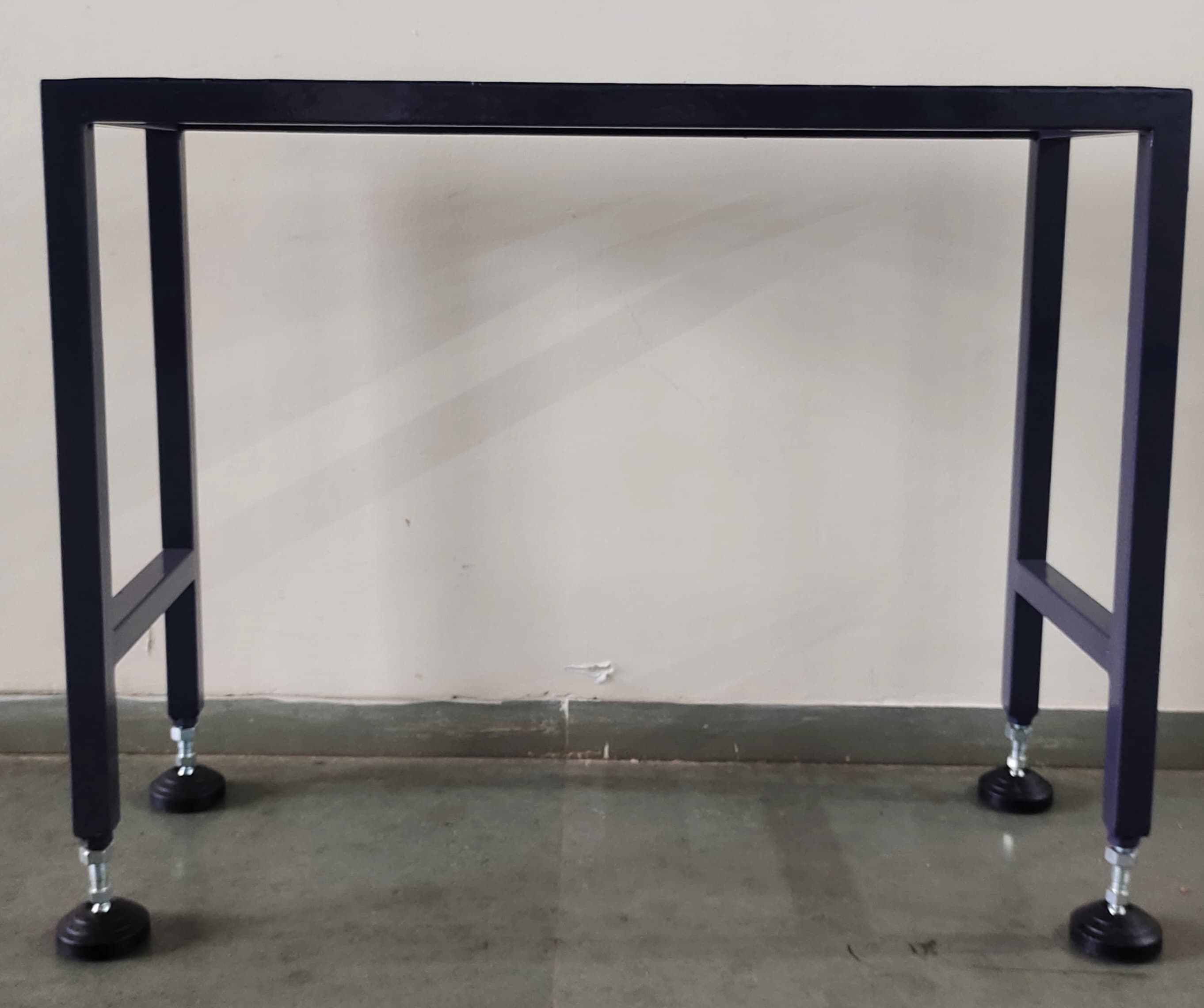 STAND FOR L BOX APPARATUS-FOR SCC TEST - WITH ADJUSTABLE LEGS