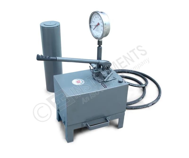 HYDRAULIC JACK - 500 KN WITH PRESSURE GAUGE AND HAND PUMP
